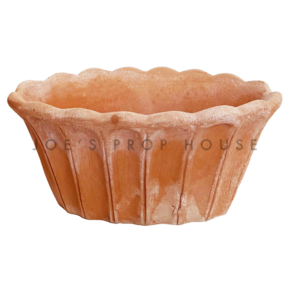 Santina Scallop Terracotta Bowl