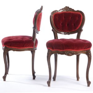 Coquette Velour Tufted Chair Red 